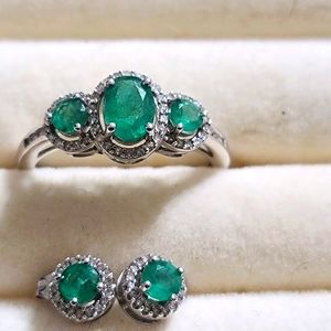 Emerald ring and earrings